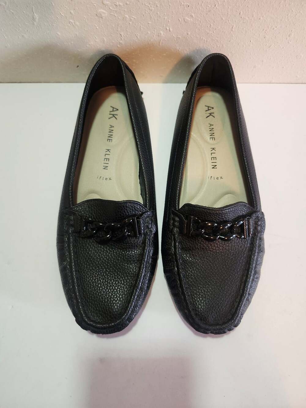 Anne Klein AKVEEV1 Black Chain Moccasin Driving Loafers Flats Size 9.5M